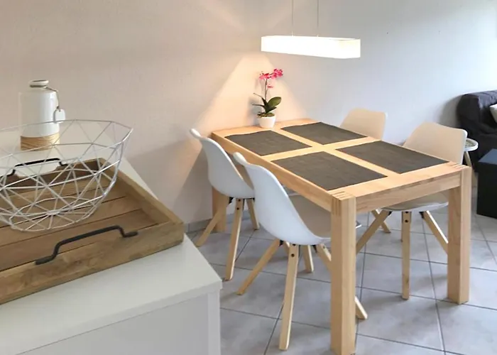 In Mit Terrasse Lägenhet